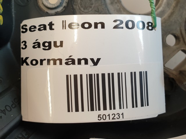 501231  Seat Leon 2008, Kormány