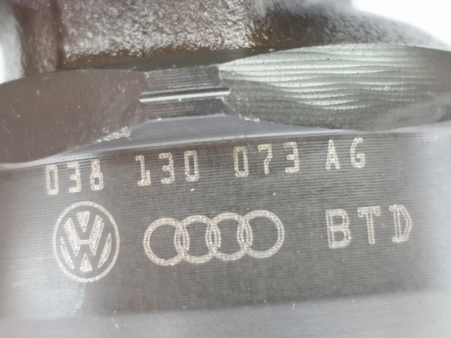 502647 VW Passat, AG Jelü PD Elem 038 130 073 AG, Bosch. Porlasztó.