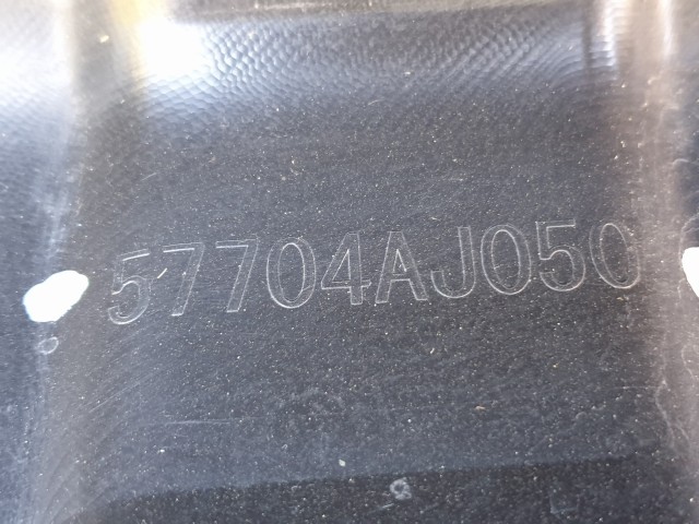 504757 Subaru Outback 2011, Lámpamosó, Ködlámpás Lökhárító, 57704AJ050