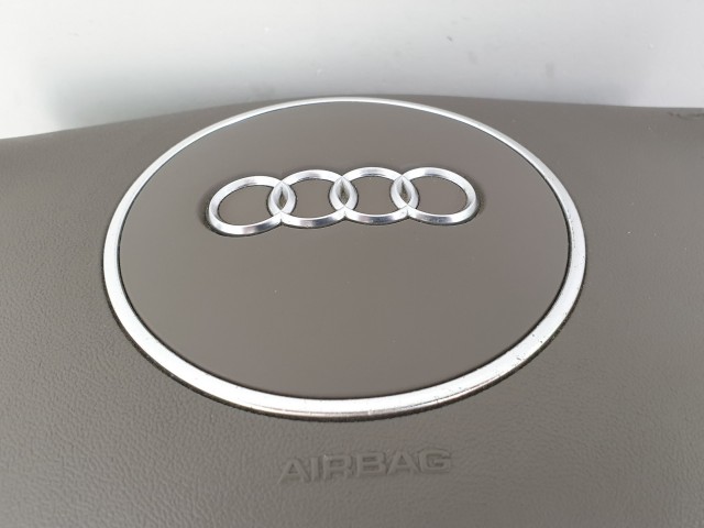 504843 Audi A3, 2003, Kormánylégzsák, Légzsák, 1 Csati, 4 Águ Kormányba