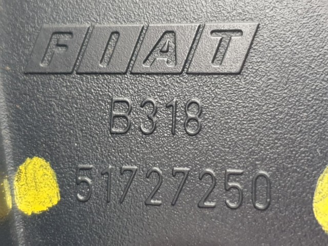 506094 Fiat Croma 2006, Bal Hátsó Lámpa