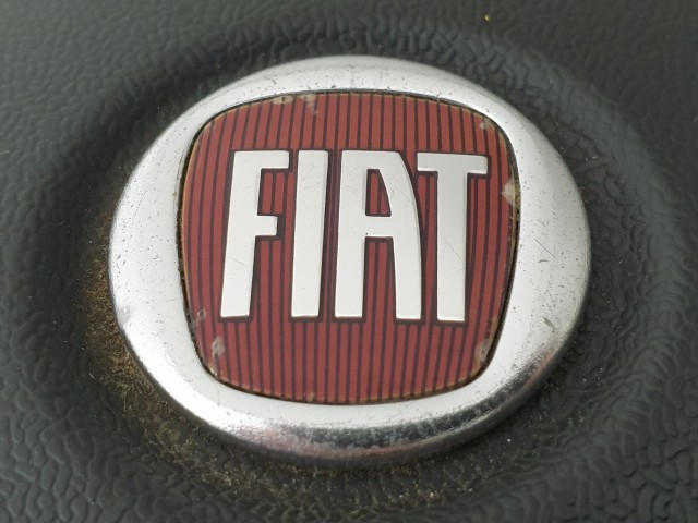 506301 Fiat Doblo 2, 2007, Kormánylégzsák, Légzsák, 1 Csati, 3 Águ Kormányba