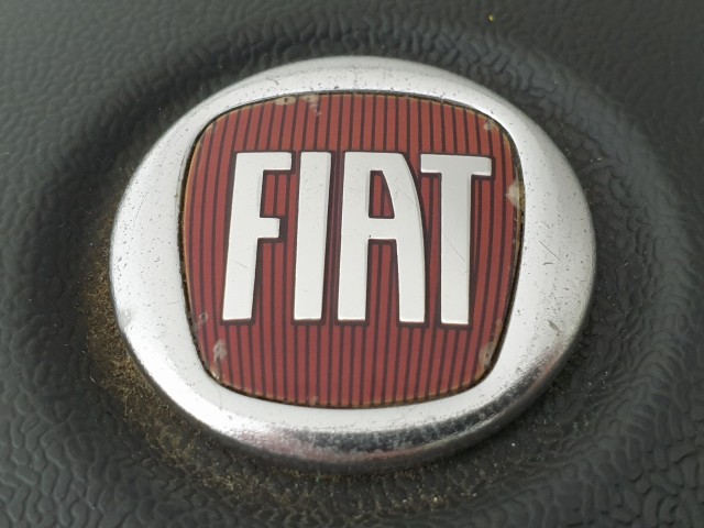 506301 Fiat Doblo 2, 2008, Kormánylégzsák, Légzsák, 1 Csati, 3 Águ Kormányba