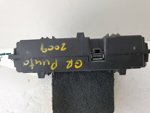 506368 Fiat Grande Punto 2009, Blue&Me Modul, Komfort Elektronika,