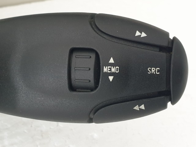 506437  Peugeot 208, E-H Köd, Tempomat, Kormánykapcsoló, Légzsákszalag,  98081767ZD,.