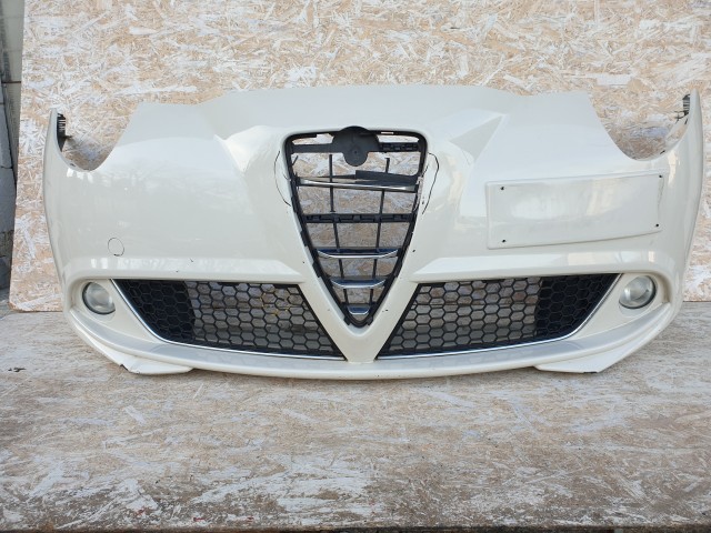 506617 Alfa Romeo Mito, 2013, Ködlámpás Első Lökhárító, 156078529