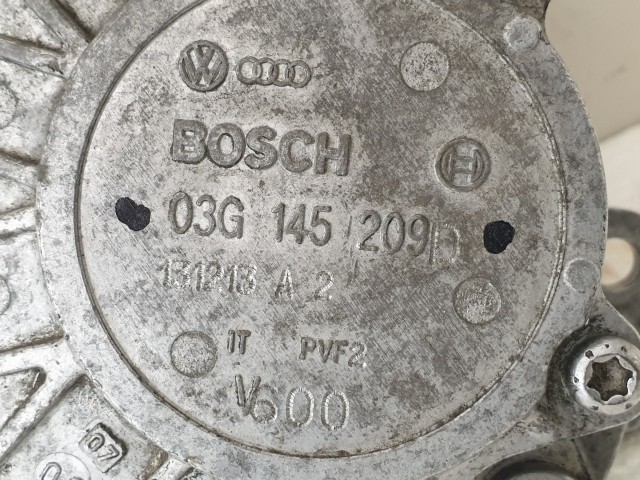 506915 Vw Passat , Bosch 03G 145 209 D, Vákumpumpa, Tandempumpa