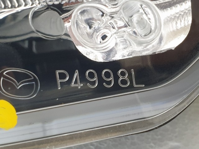 506967 Mazda 5, 2009, Bal Első XENON Lámpa Fényszóró, C235-51040