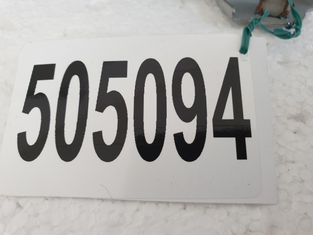 505094 Suzuki Swift 2012, Utaslégzsák, Légzsák, 1 Csati, 