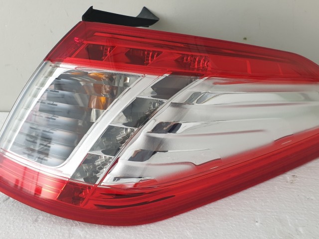 507267 Peugeot 508 Kombi, 2014, Jobb Hátsó Külső LED Lámpa, 9686779680