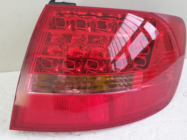 507299 Audi A6 C6, Kombi, 2006, Jobb Hátsó Külső LED Lámpa, 4F9945096B