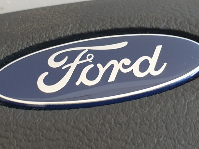 508017 Ford Galaxy 2007, Kormánylégzsák, Légzsák, 1 Csati, 4 Águ Kormányba