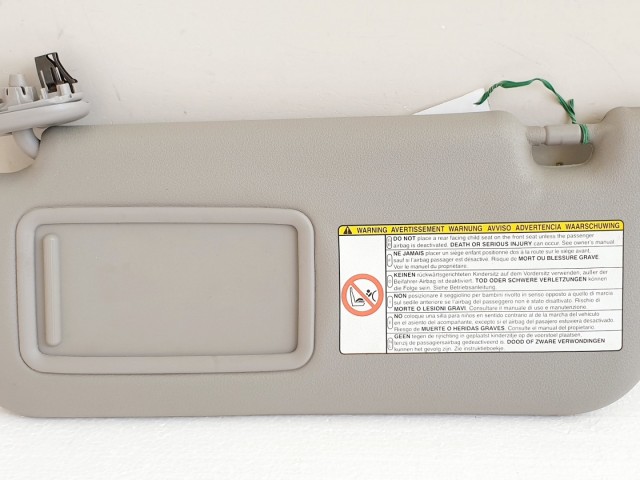 508089 Toyota Yaris 2008, Bal Oldali Napellenző, Tükörrel Szerelt