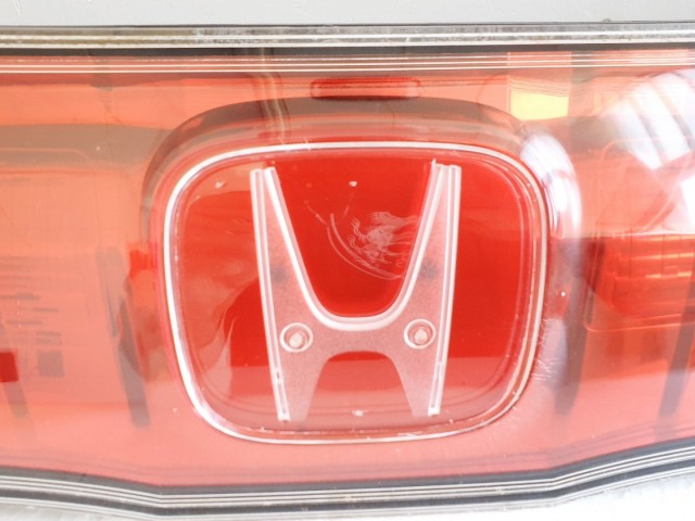 508794 Honda Civic 8, UFO, 2010, Középső Hátsó Lámpa, 132-17165