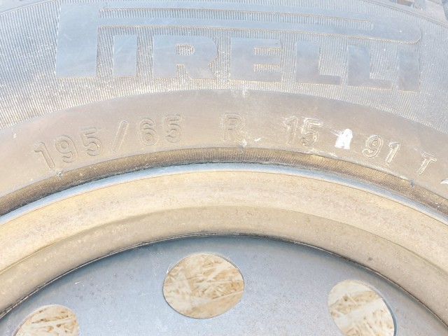 508987 Fiat Stilo 2002, Pótkerék, 4x98, ET43, Pirelli, 195/65R15 91T