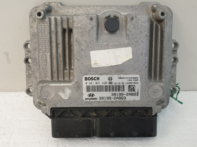 502868 Hyundai iX35, 2014, Motorvezérlő, Ecu, 39199-2ABB3, 0281031420 Bosch.