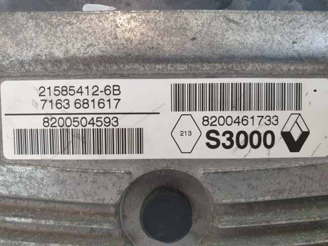 502890 Renault Clio 3, 2007, Motorvezérlő, Ecu, 21585412-6B, 8200504593 Valeo.