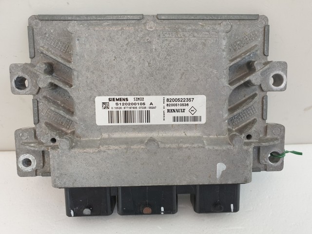  502947 Renault Clio 3, 2009, Motorvezérlő, Ecu, S120200105A, 8200522357 Siemens.