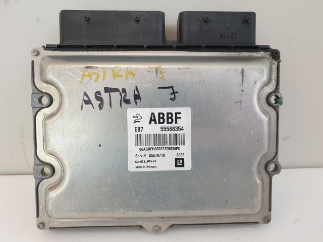 502969 Opel Astra J, 2011, Motorvezérlő, Ecu, 55579719, 55588354, Delphi.