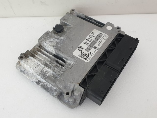 502982 VW Passat B6, 2005, Motorvezérlő, Ecu, 0281012742, 03G906021DP, Bosch.