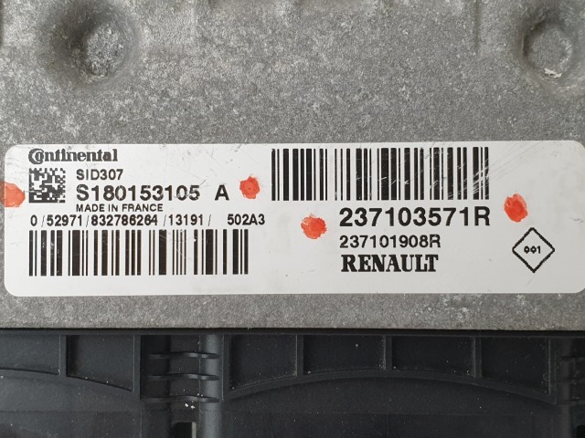 503779 Renault Megane 3, Motorvezérlő, Ecu, S180153105A, 237103571R, Continental.