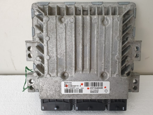 503782 Renault Megane 3, Motorvezérlő, Ecu, S180153110A, 237104833R, Continental.