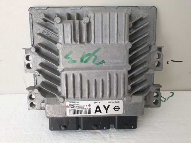 503799 Nissan Qashqai, Motorvezérlő, Ecu, S180033104A, 23710JD54D, Siemens.