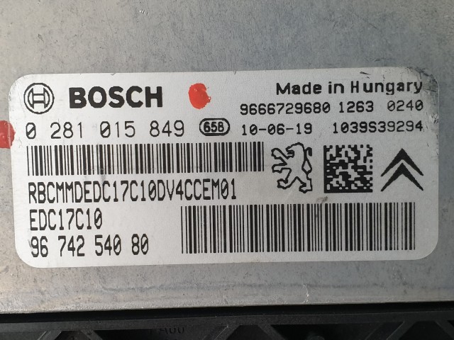 503809 Peugeot 207, Motorvezérlő, Ecu, 0281015849, 9674254080, Bosch.