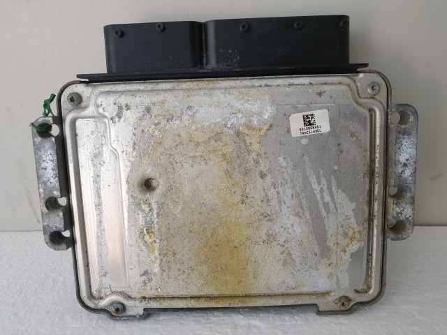 503821 Alfa Romeo 159, Motorvezérlő, Ecu, 0281013138, 55204661, Bosch.