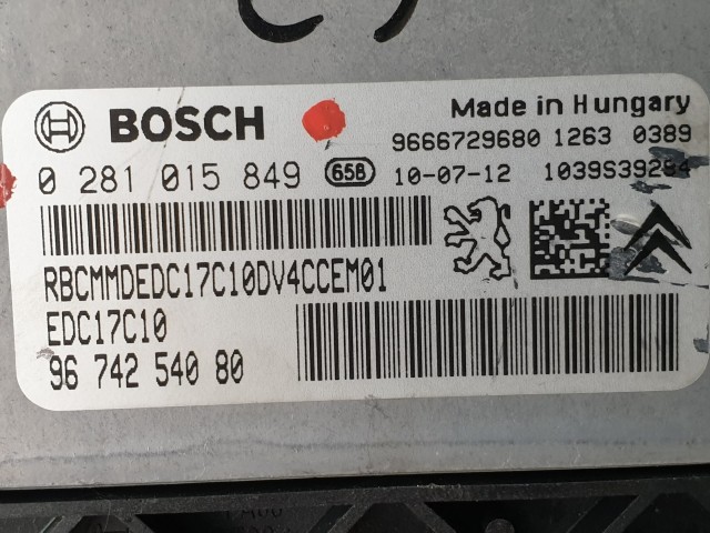 503824 Citroen C3, 2010 Motorvezérlő, Ecu, 0281015849, 9674254080, Bosch.