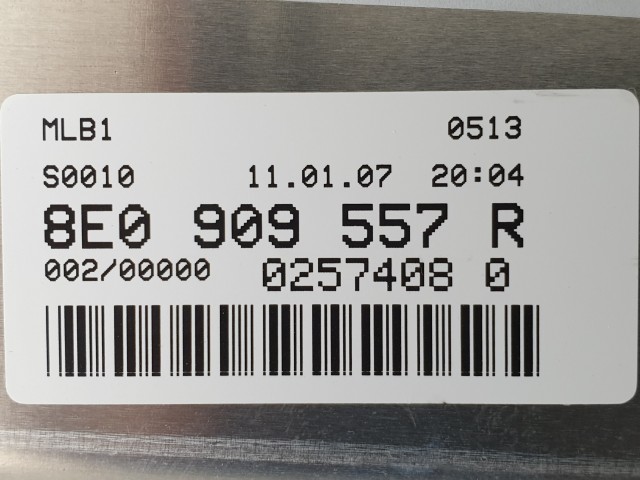 503836 Audi A4 B7, 2006, Motorvezérlő, Ecu, 0261208690, 8E0909557R, Bosch.