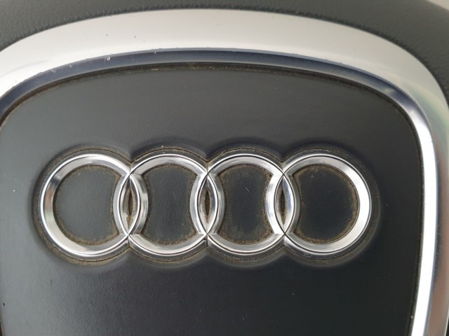 510656 Audi A6 C6, 2005, Kormánylégzsák, Légzsák, 3 Águ Kormányba, 2 Csati.