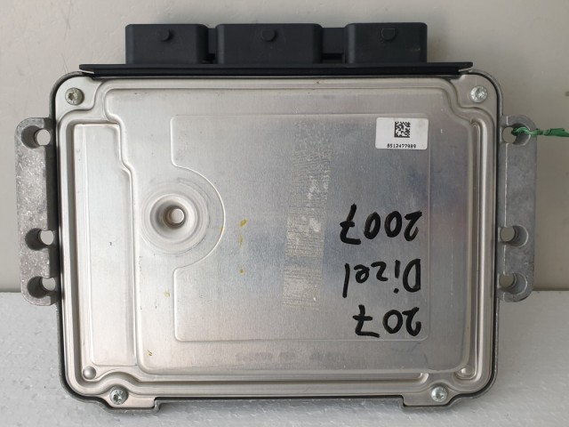 510881 Peugeot 207, 2007, Motorvezérlő, ECU, 9661773380, 0281011863, Bosch.