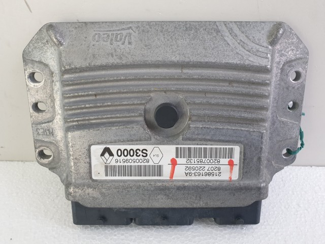 504306 Renault Megane 2, 2006, Motorvezérlő, ECU, 8200758132, 21586163-9A.