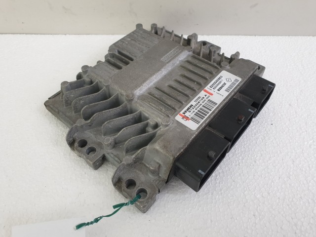 504332 Renault Scenic 2, D, 2006, Motorvezérlő, Ecu, 8200565863, S122326109A, Siemens.