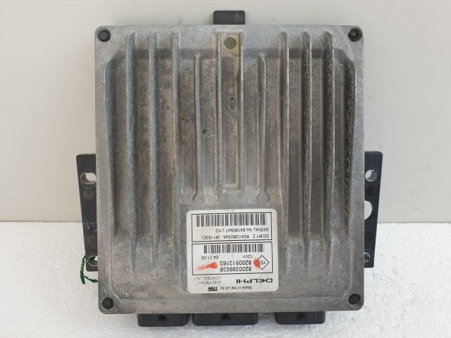 504377 Renault Megane 2, Motorvezérlő, Ecu, 8200399038, 8200513163, Delphi.