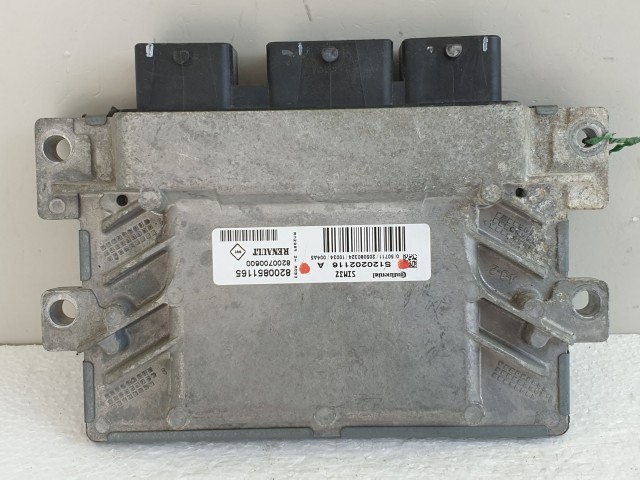 504382 Renault Modus 2008, Motorvezérlő, ECU, S120202116A, 8200851165,  Continental.