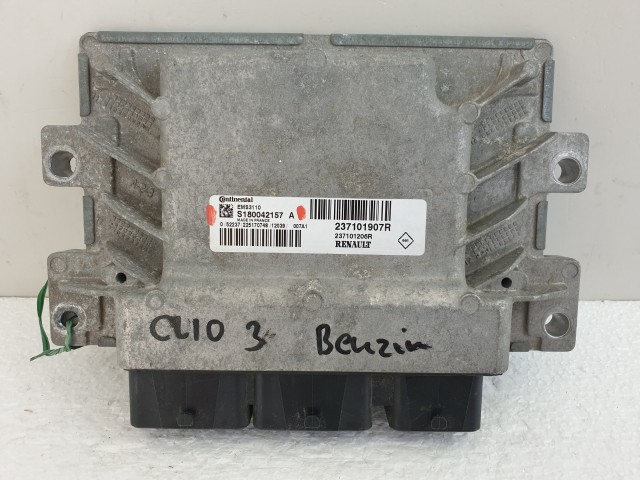 504393 Renault Clio 3, Motorvezérlő, Ecu, 237101907R, S180042157A, Continental.