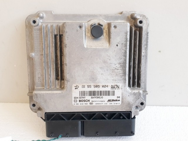 508544  Opel Insignia 2012, Motorvezérlő, Ecu, 0281018769, 55585024, Bosch.