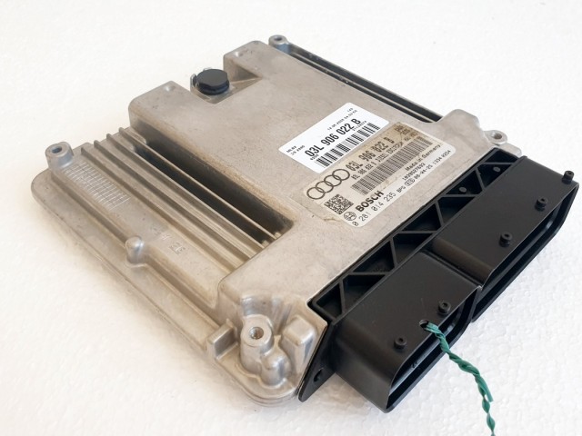 508569 Audi A4 B7, Motorvezérlő, Ecu, 0281014235, 03L906022B, Bosch.