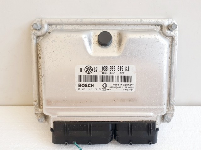 508574 VW Golf 4, Motorvezérlő, Ecu, 0281011216, 038906019KJ, Bosch.