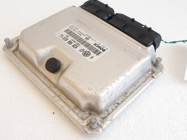 508574 VW Golf 4, Motorvezérlő, Ecu, 0281011216, 038906019KJ, Bosch.