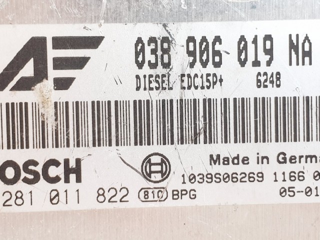 508588 VW Sharan 2005, Motorvezérlő, 0281011822, 038906019NA, Bosch.