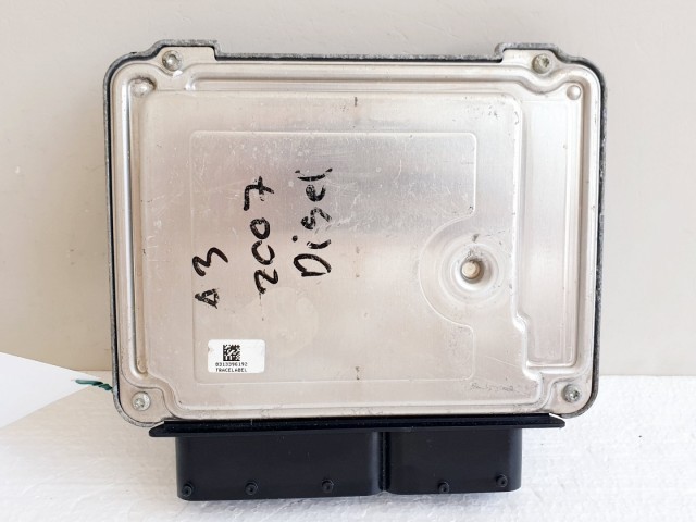 508697 Audi A3 8P, Motorvezérlő, Ecu, 0281013297, 03G906021LS, Bosch.