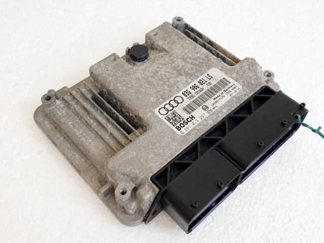 508698 Audi A3 8P, Motorvezérlő, Ecu, 0281013297, 03G906021LS, Bosch.