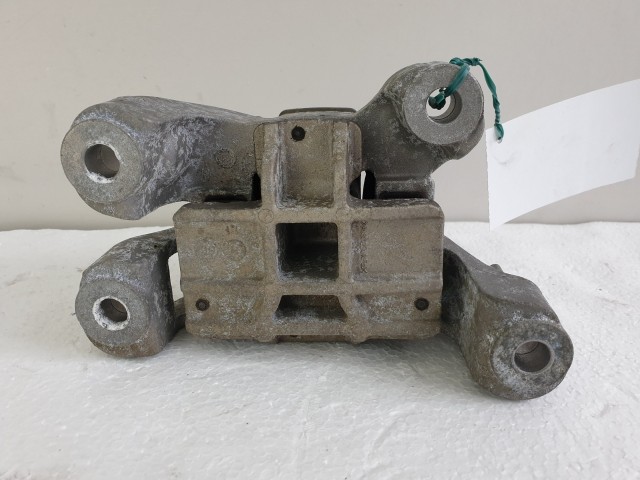 504288 Mini Clubman, 2012, Diesel, Váltó Tartó Bak, 678435501.