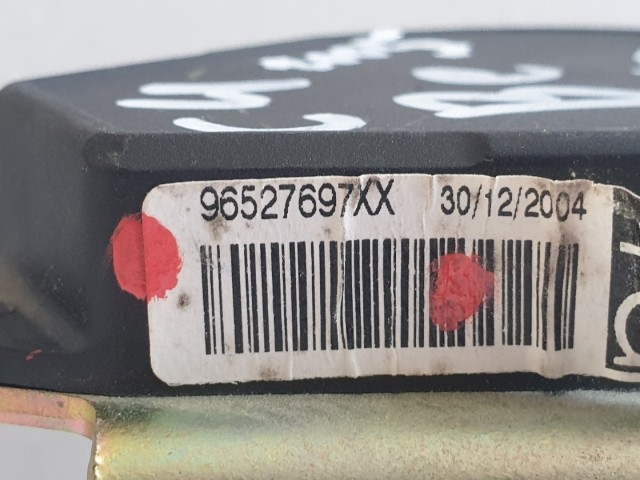 509575 Citroen C4, 2005, Bal Első Övfeszítő, Biztonsági Öv, 5 Ajtóshoz.