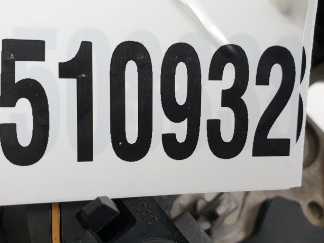 510932 Renault Clio 3, 2012, Bőrkormány, Kormány. Tempomatos.