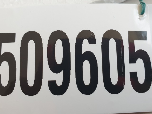 509605 Renault Clio 3, Kombi, Biztonsági Öv, Hátsó Felső, Tetőben.