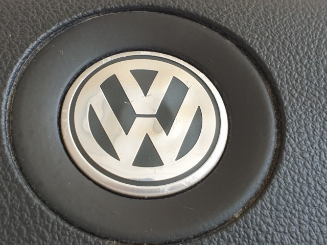  509295 VW Passat B6, 2010, Kormánylégzsák, Légzsák, 1 Csati, 4 Águ Kormányba